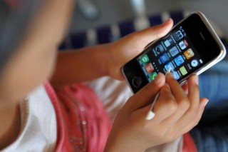 Study examines children’s mobile phone effects