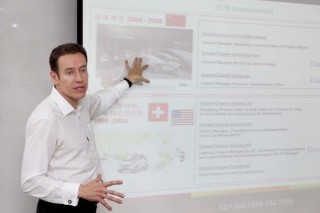 Han Sung Motor CEO gives lecture on successful design