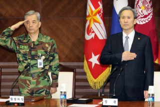 Hardline defense minister named new security chief