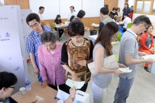 Seoul voters share their thoughts 　