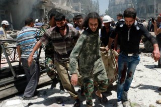 Air raids kill 27 in Syrian city of Aleppo