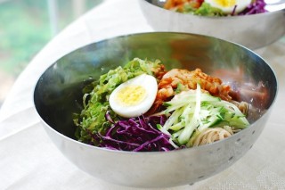 Bibim guksu (spicy cold noodles)