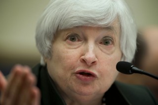 Fed divided over jobs market boost