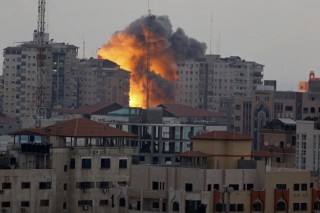 Israel hits Gaza as Egypt readies talks