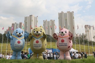 Asiad athletes’ village opens