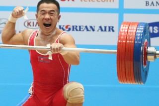 [Asian Games] Weightlifter breaks world record to win first gold for N. Korea