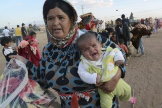 Syrian Kurds flee from IS