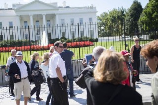 White House intruder had ammo in car