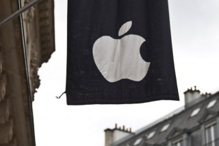 EU says Apple gets illegal tax benefits in Ireland