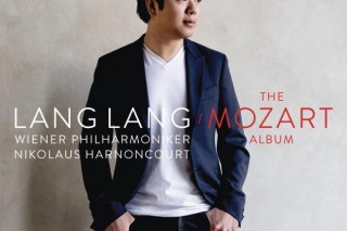 Eyelike: Pianist Lang Lang tackles Mozart