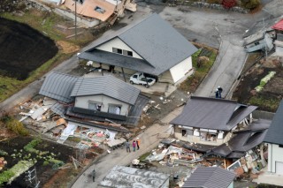 (Photo News) Strong quake strikes central Japan