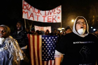 (Photo News) Ferguson waits on grand jury (Photo News) Ferguson waits on grand jury