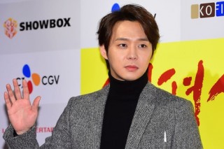 Park Yu-chun snags rookie actor award