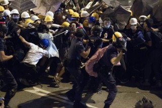 Hong Kong protesters, police clash