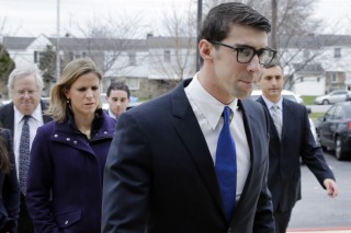 Phelps dodges jail in drunk driving case