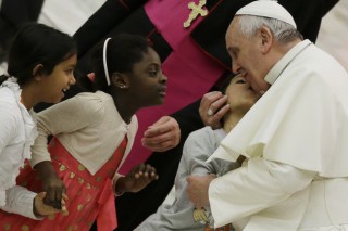 Christmas hope and love lights up Vatican
