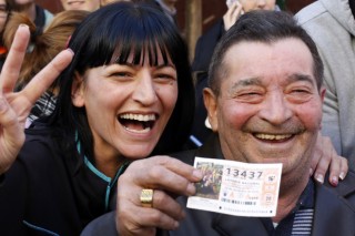 Spain hands out $3b in planet’s biggest lottery