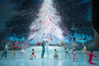 [Herald Review] Reliving adolescent bliss with ‘The Nutcracker’