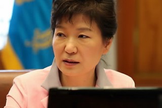 [Newsmaker] After tumultuous year, Park to focus on economy