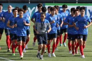 Korea prepares for first cup match