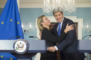 Kerry leads anti-IS coalition talks in London