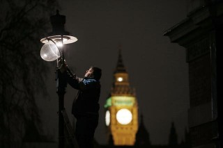 Lamplighters keep London’s history burning