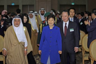 Park boosts sales diplomacy in Saudi