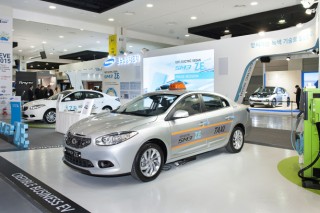 Electric cars compete at Jeju expo