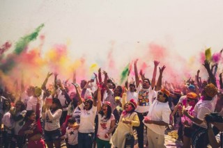 Holi fest to brighten up Busan beach