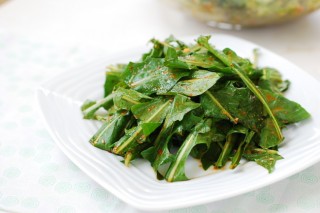 Dandelion salad