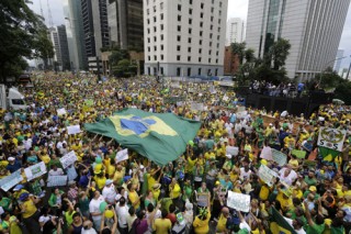 Hundreds of thousands march to ask Brazil president’s ouster