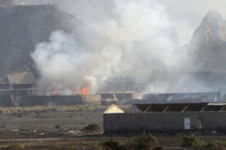 U.N. staff flee war-torn Yemen, Russia voices concern