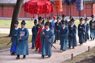 Visit Joseon palaces during royal culture festival