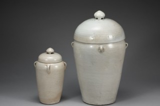 From birth to death: Joseon life expressed in white porcelain