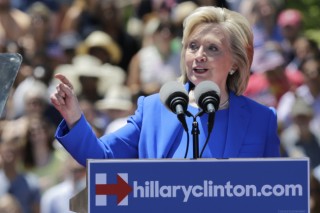 [Newsmaker] Clinton kicks off 2016 bid