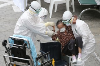 Two more die of MERS, including caregiver