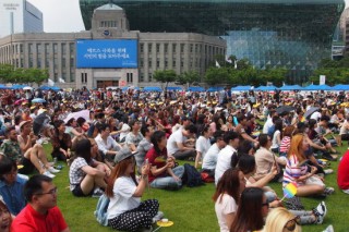 LGBT parades on in central Seoul