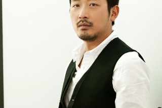 [Herald Interview] Ha Jung-woo brings romance to dark era in ‘Assassination’