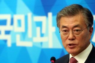 Moon stakes leadership on party reform