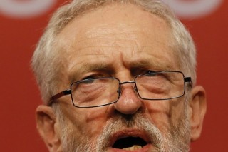 [Newsmaker] Socialist Corbyn wins U.K. Labour leadership