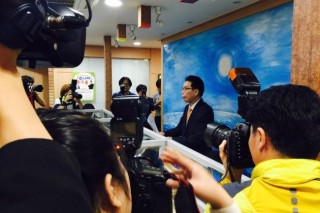 Kim Hyun-joong to ‘take responsibilty’ for baby from ex-girlfriend Kim Hyun-joong to ‘take responsibilty’ for baby from ex-girlfriend