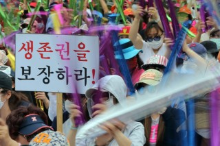 Debate brews over decriminalization of sex trade in Korea