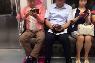 Strange pecking order of the vulnerable in Korean subways