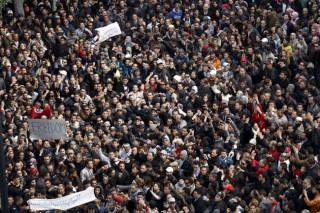 Tunisian democracy group wins Nobel Peace Prize