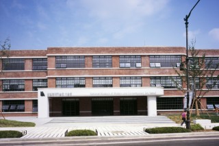 Spaniard makes national museum chief short list