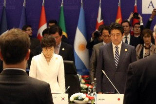 Park offers N.K. investment for nuclear deal