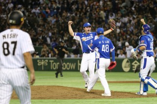 Korea beats Japan in Tokyo baseball