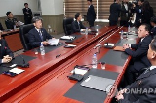 Koreas resume high-level talks aimed at improving ties