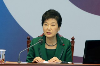 Park steps up pressure on reform bills