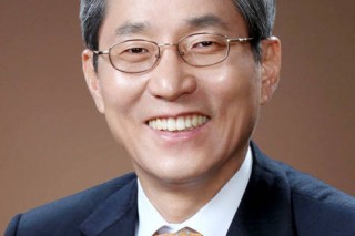 Financial chiefs proclaim New Year‘s messages Financial chiefs proclaim New Year‘s messages